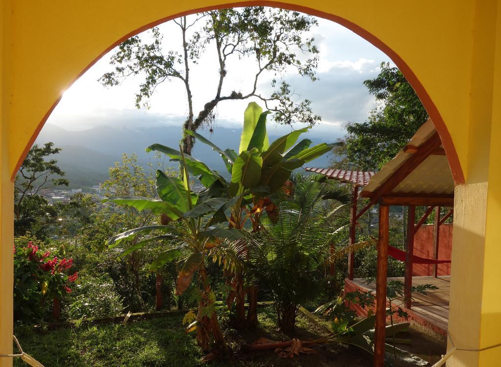 Hostal Tena Naui Exterior foto